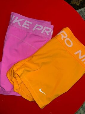 Nike Pro Women’s ' Compression Shorts - Pink & Orange